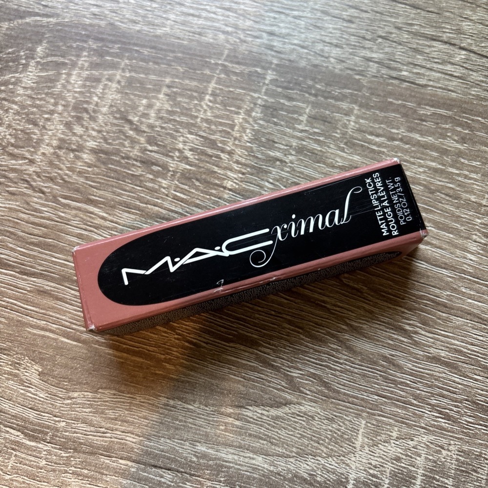 New! MAC Macximal Matte Lipstick 605 HONEY LOVE Full Size BNIB.